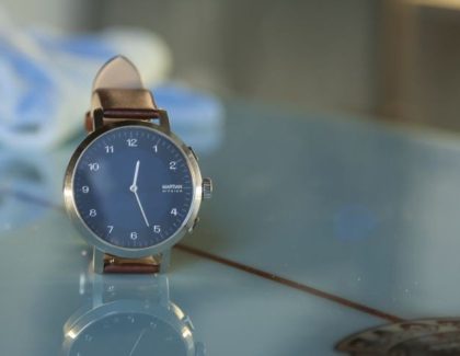 Martian mVoice G2: smartwatch ibrido con Siri, Google Assistant e Alexa