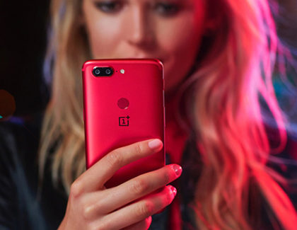 OnePlus 5T, lanciata la nuova colorazione Lava Red in Cina
