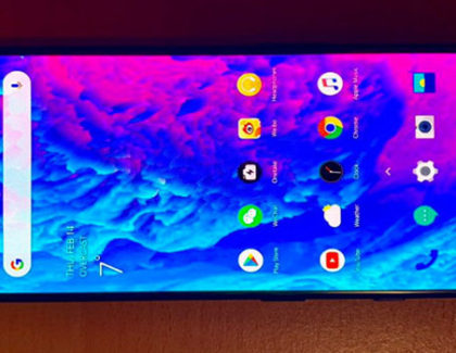 OnePlus 7: appare in due nuove foto senza notch frontale