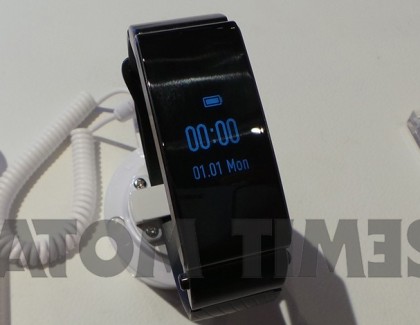 Huawei Talkband B2: la video anteprima di Atomtimes