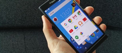 BlackBerry Priv: foto dei bordi curvi e informazioni sulla sicurezza