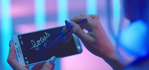 Samsung Galaxy Note 5 nel nuovo video di Ariana Grande