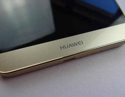 Huawei Mate 8: due tipi di display e 3D Touch