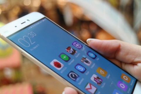 Xiaomi Mi Band 2 e MIUI 8 in arrivo il 10 maggio | video app Note