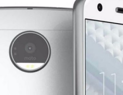Motorola Moto X 2016: pannello frontale con ShatterShield | foto