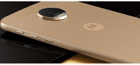 Lenovo Moto Z in offerta a 443€ in colorazione bianca