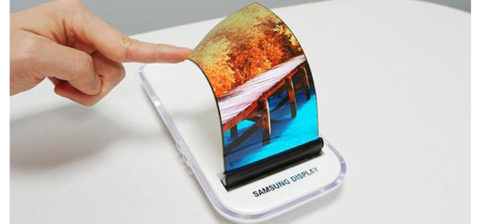 Galaxy S10 e device pieghevoli confermati anche da Bloomberg