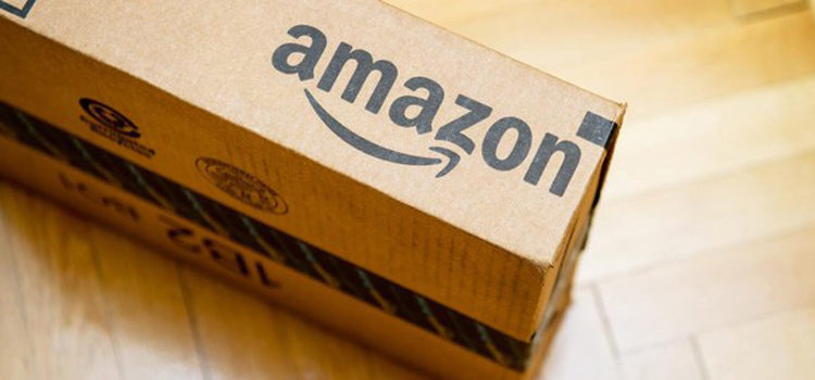 Amazon diventa operatore postale in Italia. Sfida diretta con le Poste