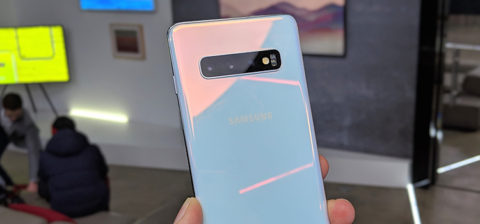 Samsung Galaxy S10 e S10 Plus: ecco le proposte degli operatori