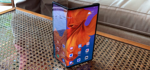 Il Huawei Mate X foldable integrerà un Kirin 990 e le fotocamere del P30