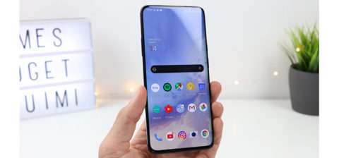 OnePlus 7T: ecco gli sfondi ufficiali. Inclusi quelli live