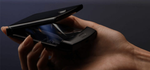 Motorola RAZR: prima immagine del pieghevole